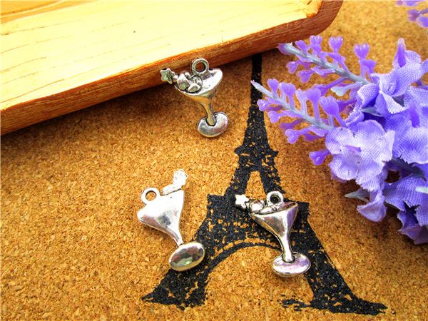 45pcs--martini glass charms, antique tibetan silver tone martini glass charm pendant 21x14mm, Bronze;silver
45pcs--martini glass charms, antique tibetan silver tone martini glass charm pendant 21x14mm, Bronze;silver