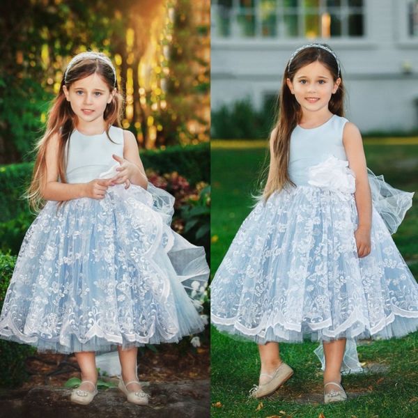 blue ball gown flower girl dress lace hand made flower communion gowns vintage wedding dresses for little bride, White;blue
blue ball gown flower girl dress lace hand made flower communion gowns vintage wedding dresses for little bride, White;blue