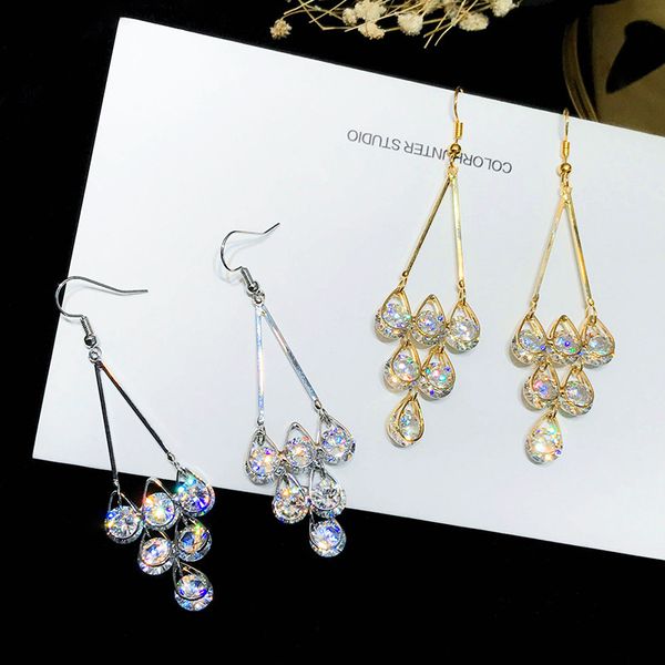 tassel super flash wedding fashion jewelry geometric diamonds anti-allergic snowflake stud earrings for women crystals from swarovski, White
tassel super flash wedding fashion jewelry geometric diamonds anti-allergic snowflake stud earrings for women crystals from swarovski, White