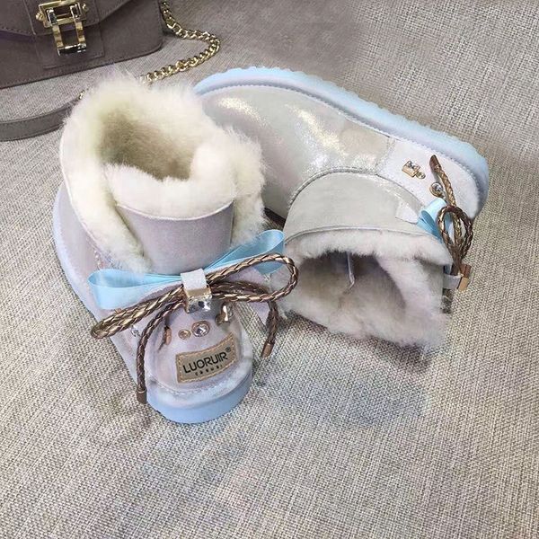 New au tralian now boot female hort boot winter water diamond bow flat cotton wool heep kin one non lip boot, Black
New au tralian now boot female hort boot winter water diamond bow flat cotton wool heep kin one non lip boot, Black