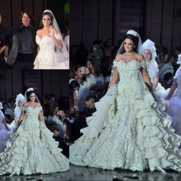 amazing lace tiered wedding dresses runway fashion off the shoulder long train bridal gowns custom made lace up back wedding dress vestidos, White
amazing lace tiered wedding dresses runway fashion off the shoulder long train bridal gowns custom made lace up back wedding dress vestidos, White