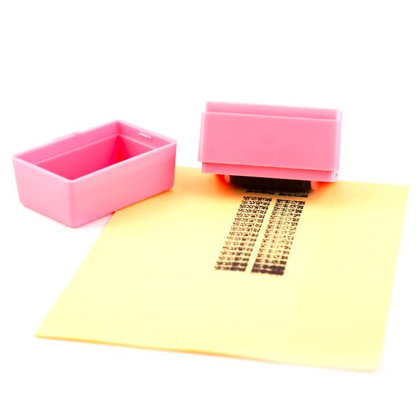 wholesale- roller messy code mini privacy confidential security theft stick blue/pink color office use covering garbled stamps
wholesale- roller messy code mini privacy confidential security theft stick blue/pink color office use covering garbled stamps