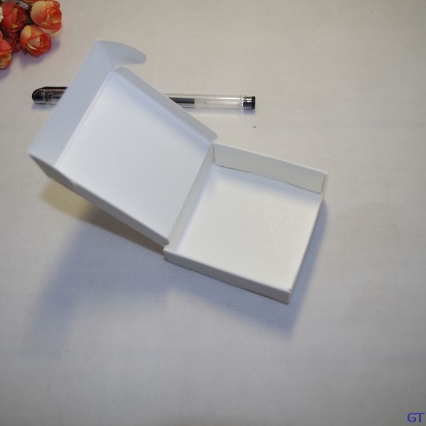 100pcs/lot white color flat folding gift packaging kraft paper box event party wedding candy chocolate diy handmade soap packing box
100pcs/lot white color flat folding gift packaging kraft paper box event party wedding candy chocolate diy handmade soap packing box