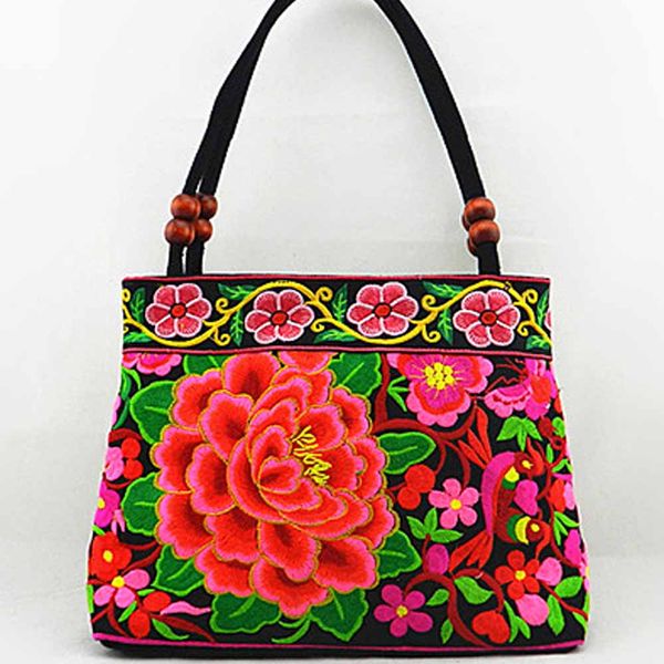 wholesale-national trend embroidery bags women double faced flower embroidered one shoulder bag small handbag
wholesale-national trend embroidery bags women double faced flower embroidered one shoulder bag small handbag