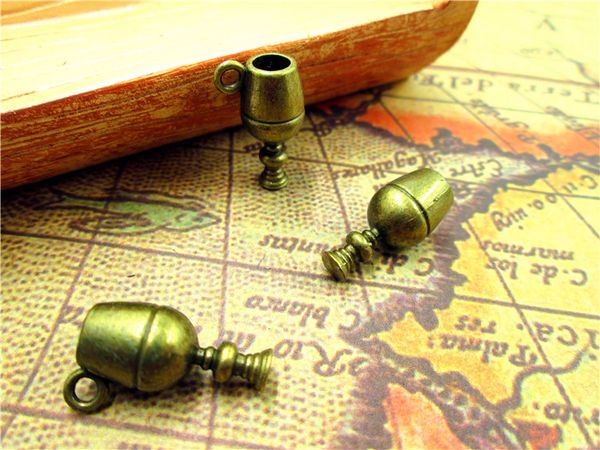 36pcs--goblet charms, antique bronze 3d wine glass charm pendants 20x11mm, Bronze;silver
36pcs--goblet charms, antique bronze 3d wine glass charm pendants 20x11mm, Bronze;silver