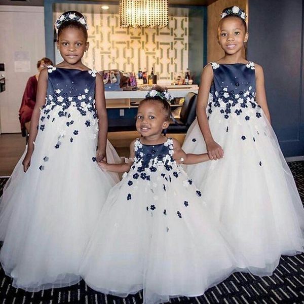 navy and white flower girl dresses for wedding 2018 empire sleeveless flora appliques girls pageant gowns tulle a line baby party dress, White;blue
navy and white flower girl dresses for wedding 2018 empire sleeveless flora appliques girls pageant gowns tulle a line baby party dress, White;blue