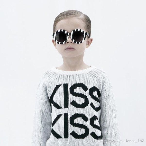 INS styles new Girl kids autumn winter long sleeve Kiss letter pure cotton knitted sweater for children fashion elegant Pullover
INS styles new Girl kids autumn winter long sleeve Kiss letter pure cotton knitted sweater for children fashion elegant Pullover
