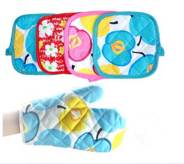 dining pot holder oven mitts cotton table cloth pad heat resistant pad and glove set
dining pot holder oven mitts cotton table cloth pad heat resistant pad and glove set