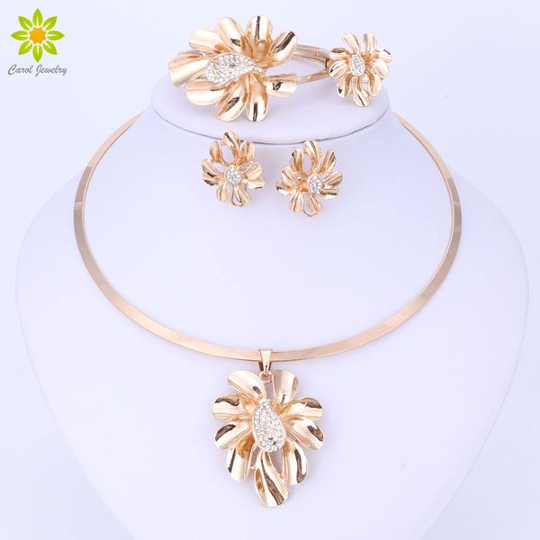 gold plated women dubai african beads costume jewelry party flower shap necklace set fashion clear crystal jewelry sets, Slivery;golden
gold plated women dubai african beads costume jewelry party flower shap necklace set fashion clear crystal jewelry sets, Slivery;golden