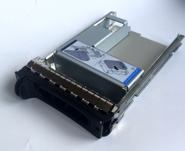 new dell 2.5" 9w8c4 y004g adapter bracket on 3.5" f238f f9541sas/sata tray caddy
new dell 2.5" 9w8c4 y004g adapter bracket on 3.5" f238f f9541sas/sata tray caddy