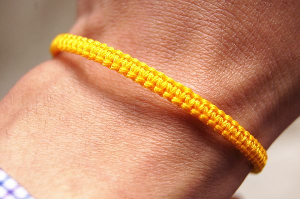 delivery - pure hand woven yellow * red * dark green, flat knot - charm bracelet., Black
delivery - pure hand woven yellow * red * dark green, flat knot - charm bracelet., Black