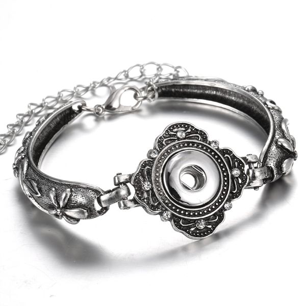 12pcs noosa button bracelets bangles antique silver engraved crystal flowers magnetic clasps diy ginger snaps interchangeable jewelry 2017, Golden;silver
12pcs noosa button bracelets bangles antique silver engraved crystal flowers magnetic clasps diy ginger snaps interchangeable jewelry 2017, Golden;silver