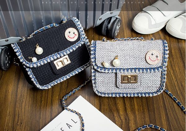 2017 new bags. chain. women's bags. casual fashion bag. lock. mini bag. creative bag. the woollen cloth.cross body.shoulder bags.totes
2017 new bags. chain. women's bags. casual fashion bag. lock. mini bag. creative bag. the woollen cloth.cross body.shoulder bags.totes