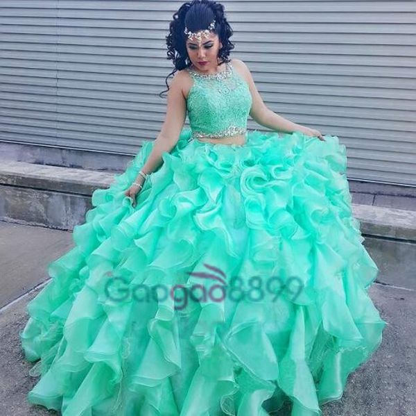 Мятно-зеленый из двух частей Quinceanera платья 2019 оборками органзы девушки Маскарад б
Мятно-зеленый из двух частей Quinceanera платья 2019 оборками органзы девушки Маскарад б