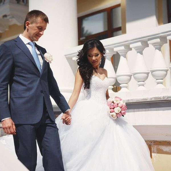 white ball gown wedding dresses sweetheart pearls sparkly attractive princess wedding gowns fluffy tulle with lace bride dresses
white ball gown wedding dresses sweetheart pearls sparkly attractive princess wedding gowns fluffy tulle with lace bride dresses