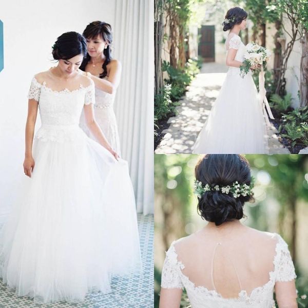 romantic 2017 new sheer crew neck boho wedding dresses short sleeves keyhole back lace appliques tulle a-line wedding bridal gowns, White
romantic 2017 new sheer crew neck boho wedding dresses short sleeves keyhole back lace appliques tulle a-line wedding bridal gowns, White
