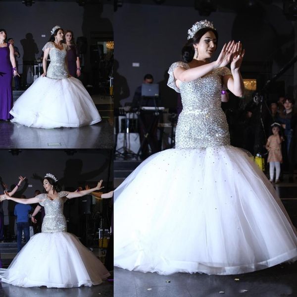 arabic mermaid wedding dresses 2017 new luxury bling cap sleeves crystal beading sparkle plus size sweep train tulle formal bridal gowns, White
arabic mermaid wedding dresses 2017 new luxury bling cap sleeves crystal beading sparkle plus size sweep train tulle formal bridal gowns, White