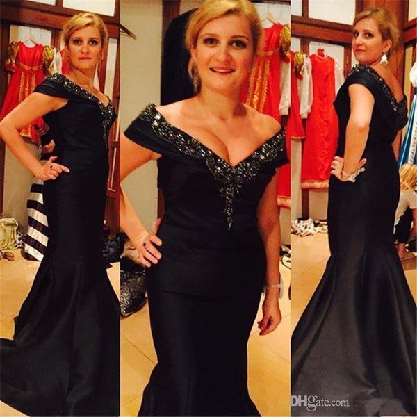 bead mermaid plus size mother of the bride dresses black off shoulder mothers gowns with long train, Black;red
bead mermaid plus size mother of the bride dresses black off shoulder mothers gowns with long train, Black;red