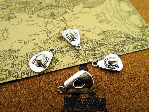 60pcs- cowboy hat charms antique tibetan silver 3d cowboy hat charm pendants 21x13mm, Bronze;silver
60pcs- cowboy hat charms antique tibetan silver 3d cowboy hat charm pendants 21x13mm, Bronze;silver