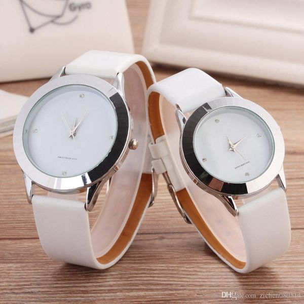 Мода брендов женщин мужчин Унисекс любовников Кожаный ремешок кварцевые наручны
Мода брендов женщин мужчин Унисекс любовников Кожаный ремешок кварцевые наручны