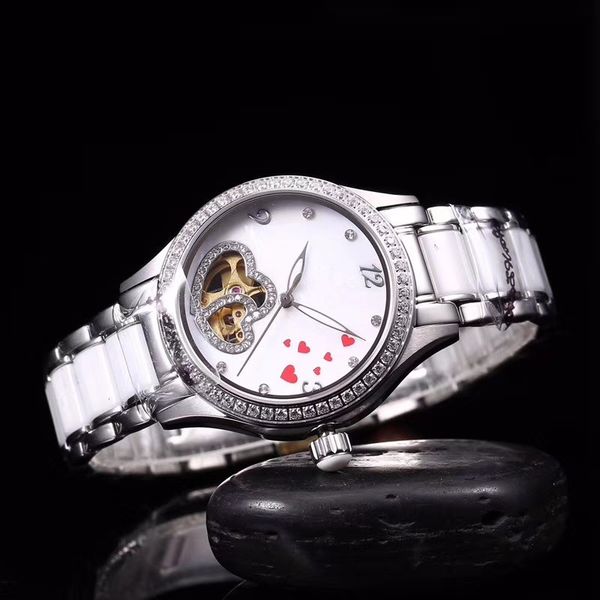 Fashion ladies mechanical watch, exquisite and meticulous, gorgeous and exquisite: three-needle heart-shaped hollow waterproof watch, high q
Fashion ladies mechanical watch, exquisite and meticulous, gorgeous and exquisite: three-needle heart-shaped hollow waterproof watch, high q