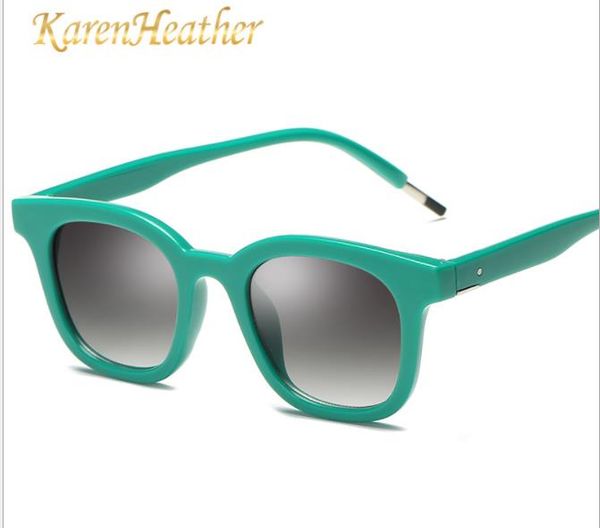 korean sunglasses, fashion ladies, european and american sunglasses, v brand sun glasses, White;black
korean sunglasses, fashion ladies, european and american sunglasses, v brand sun glasses, White;black