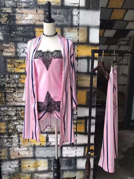 home clothes 4 colors new fashion spring summer four pieces striped silk pyjamas women's bathrobe sleepwear satin nightwear, Red;black
home clothes 4 colors new fashion spring summer four pieces striped silk pyjamas women's bathrobe sleepwear satin nightwear, Red;black
