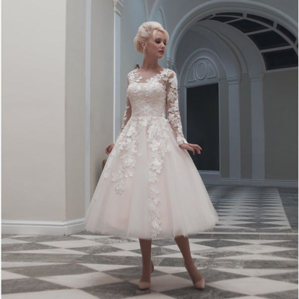 generous knee length wedding dresses v-neck long sleeve appliques lace short bridal gowns vestido de novia, White
generous knee length wedding dresses v-neck long sleeve appliques lace short bridal gowns vestido de novia, White
