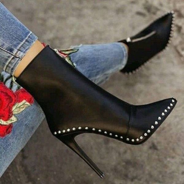 europea america metal rivets punk boots women front zip high heels knight's styles boots black/white 41 42 bota feminina
europea america metal rivets punk boots women front zip high heels knight's styles boots black/white 41 42 bota feminina
