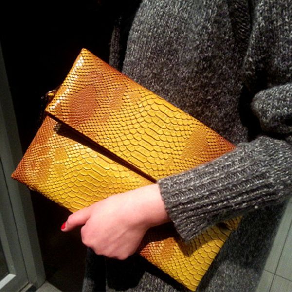 women day clutches bags serpentine leather messenger crossbody bags ladies evening party designer handbags
women day clutches bags serpentine leather messenger crossbody bags ladies evening party designer handbags