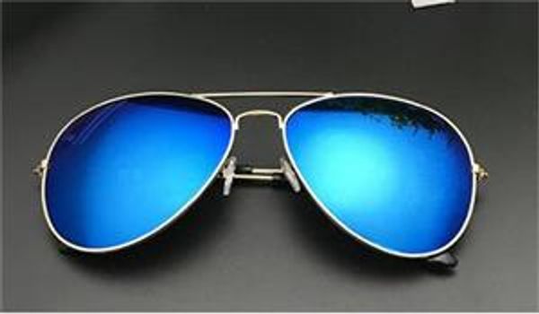 High quality Polarized lens pilot Fashion Sunglasses For Men and Women Brand designer Vintage Sport Sun glasses With case and box
High quality Polarized lens pilot Fashion Sunglasses For Men and Women Brand designer Vintage Sport Sun glasses With case and box