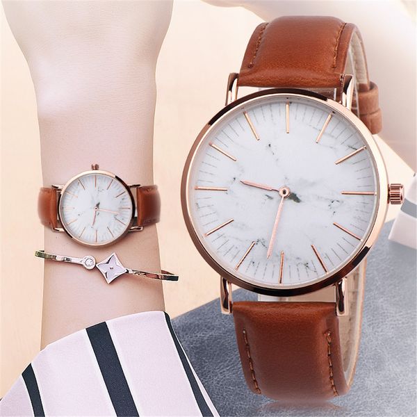 2019 watch women fashion couple retro bird design leather band alloy quartz wristwatch casual reloj mujer saat, Slivery;brown
2019 watch women fashion couple retro bird design leather band alloy quartz wristwatch casual reloj mujer saat, Slivery;brown