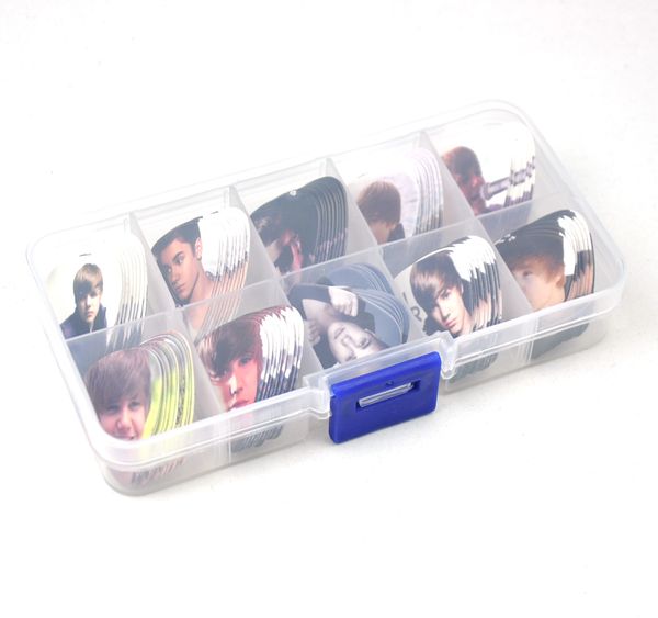 много 100 шт джастин бибер 2 стороны печати гитара выбирает плектры с коробкой
много 100 шт джастин бибер 2 стороны печати гитара выбирает плектры с коробкой