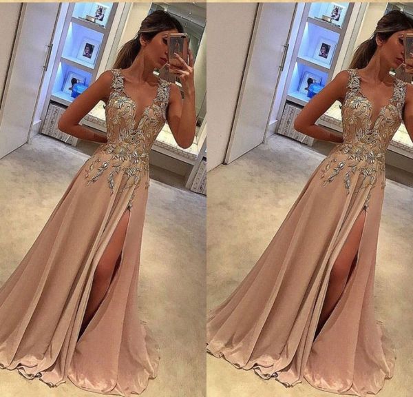 Champagne Sheer Long Prom Dresses With Lace Applique Sheer V Neck Split Floor Length Satin Evening Gowns Women Pageant Party Dress Online
Champagne Sheer Long Prom Dresses With Lace Applique Sheer V Neck Split Floor Length Satin Evening Gowns Women Pageant Party Dress Online