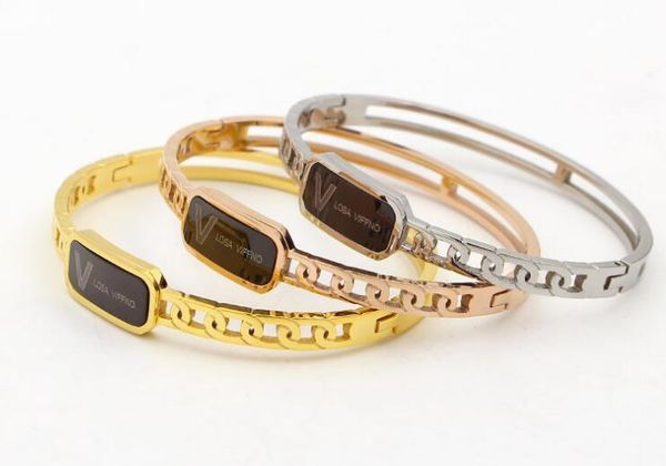 new korean version of the hollow imitation chain v english black dark buckle bracelet fashion titanium steel wild tide female accessories br, Golden;silver
new korean version of the hollow imitation chain v english black dark buckle bracelet fashion titanium steel wild tide female accessories br, Golden;silver