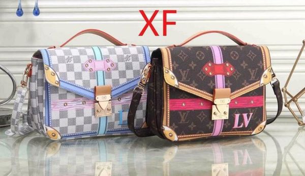 18 classic new lock print white chess retro shoulder bag chain handbags free post
18 classic new lock print white chess retro shoulder bag chain handbags free post