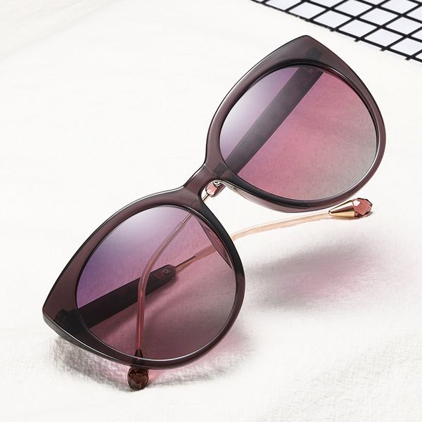 fashion polarized sunglasses women gafas de sol mujer transparent mirror sun glasses for men frame lunette de soleil femme, White;black
fashion polarized sunglasses women gafas de sol mujer transparent mirror sun glasses for men frame lunette de soleil femme, White;black