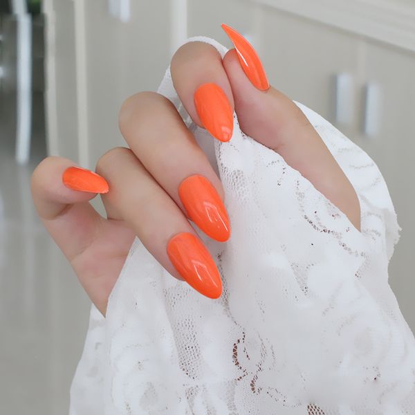 2018 24pcs solid color pointed hand finger false nail.fashion must be fresh orange c442, Red;gold
2018 24pcs solid color pointed hand finger false nail.fashion must be fresh orange c442, Red;gold