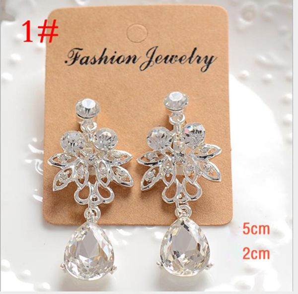 korean brides, white pearl earrings, water drill, butterfly earrings, wedding dresses and accessories, Slivery;golden
korean brides, white pearl earrings, water drill, butterfly earrings, wedding dresses and accessories, Slivery;golden