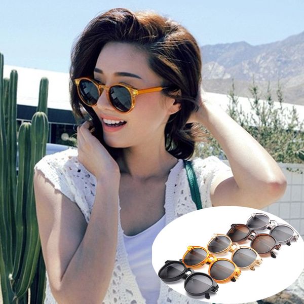 новый ry бренд солнцезащитные очки модные очки ретро солнцезащитные очки старинные солнцезащитные очки женщины человек для отдыха путешестви, White;black
новый ry бренд солнцезащитные очки модные очки ретро солнцезащитные очки старинные солнцезащитные очки женщины человек для отдыха путешестви, White;black