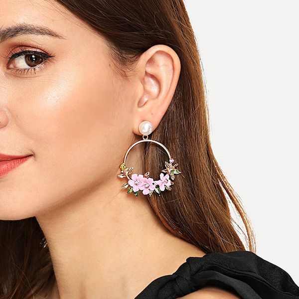 ustar elegant flower drop earrings for women created pearl crystals statement earrings female fashion jewelry hanging oorbellen, Silver
ustar elegant flower drop earrings for women created pearl crystals statement earrings female fashion jewelry hanging oorbellen, Silver
