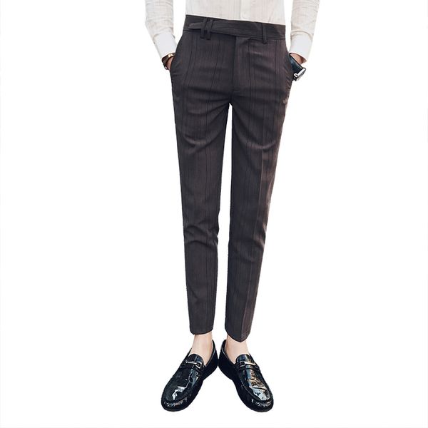 2018 autumn new street fashion stripe casual pants british gentleman personality nine pants fashion slim men's trousers, White;black
2018 autumn new street fashion stripe casual pants british gentleman personality nine pants fashion slim men's trousers, White;black