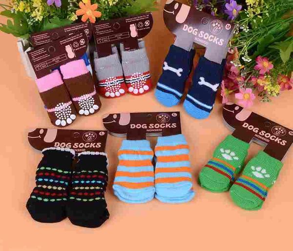 pet dog soft cotton socks cat small dog skid bottom warm knitted socks indoor non-slip socks for dogs 4 pcs / lot random color
pet dog soft cotton socks cat small dog skid bottom warm knitted socks indoor non-slip socks for dogs 4 pcs / lot random color