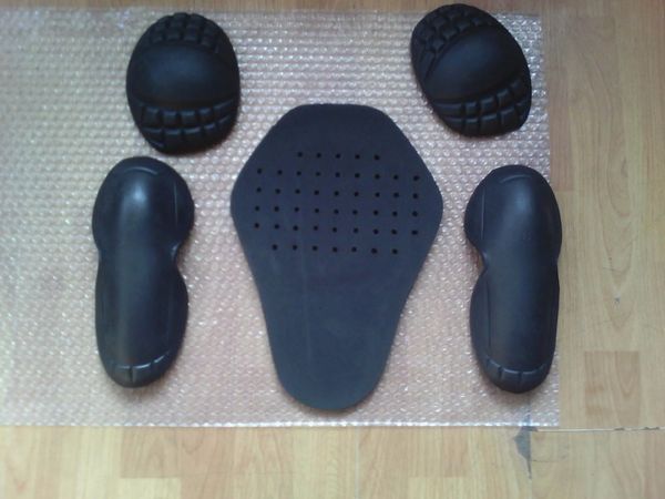 motorcycle riding shoulders elbows back chest knee protection pads racing safety protector for motor jacket hard armour
motorcycle riding shoulders elbows back chest knee protection pads racing safety protector for motor jacket hard armour
