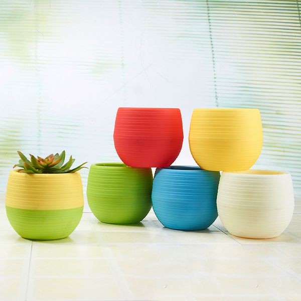 симпатичные пластиковые мини цветочный горшок экономии воды и засухоустойчивости трава кровать сад горшок круг шаблон сочные плантатор горшк
симпатичные пластиковые мини цветочный горшок экономии воды и засухоустойчивости трава кровать сад горшок круг шаблон сочные плантатор горшк