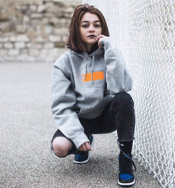 fashion new color hoodie hip-hop streetwear classic embroidery box letter fleece hoodie autumn winter sweatshirts 19 colors, Black 
fashion new color hoodie hip-hop streetwear classic embroidery box letter fleece hoodie autumn winter sweatshirts 19 colors, Black