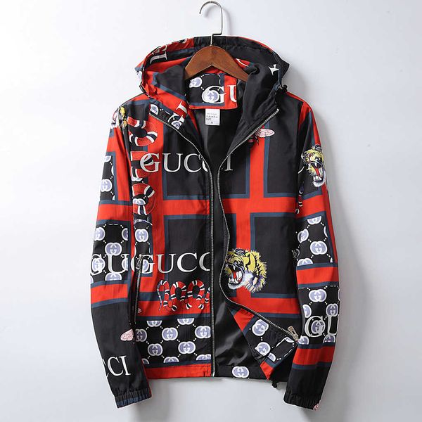 Luxury men 039 titching mixed color fa hion pring autumn jacket hooded clothe new de igner fa hion long leeve waterproof zipp, Black;red
Luxury men 039 titching mixed color fa hion pring autumn jacket hooded clothe new de igner fa hion long leeve waterproof zipp, Black;red