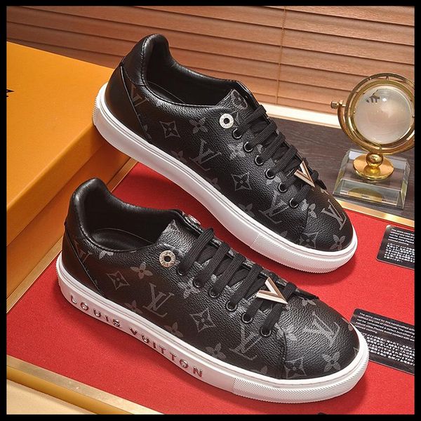 Casual Shoes Footwears Leisure Design High Quality Vintage Mens Sneakers with Origin Box Zapatos Deportivos Luxury Brand Trend
Casual Shoes Footwears Leisure Design High Quality Vintage Mens Sneakers with Origin Box Zapatos Deportivos Luxury Brand Trend