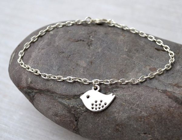 5pcs cute baby bird bracelet small flying bird sparrow bracelet little swallow bracelets for women, Golden;silver
5pcs cute baby bird bracelet small flying bird sparrow bracelet little swallow bracelets for women, Golden;silver