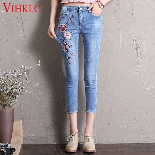 vintage flower embroidery jeans female pockets straight jeans women boom light blue casual pants capris summer plus size a740
vintage flower embroidery jeans female pockets straight jeans women boom light blue casual pants capris summer plus size a740